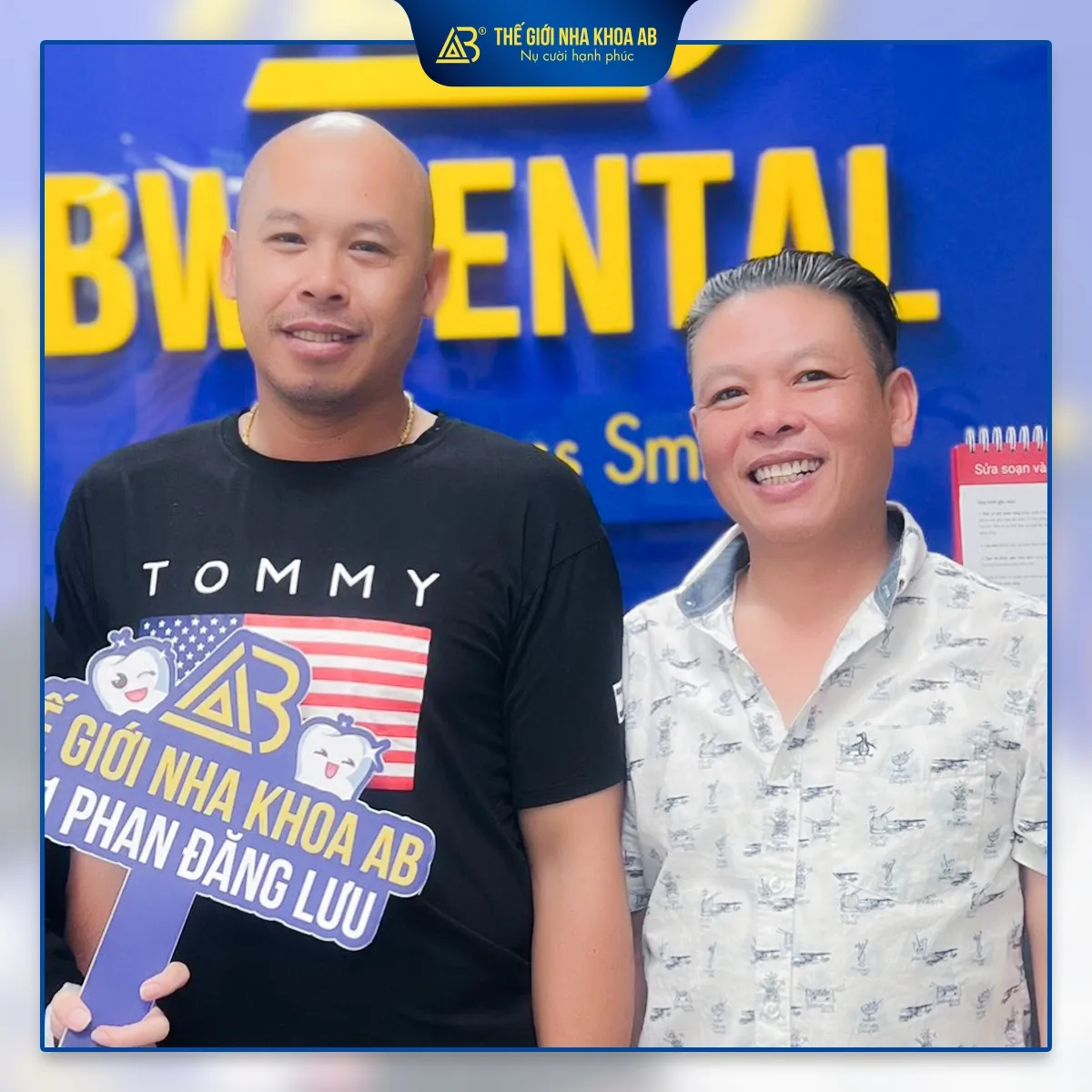 khach-hang-tay-trang-rang-3